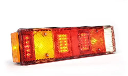 Lampă spate LED cu 7 camere (W26) stânga