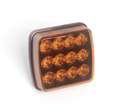 Lanternă magnetică alimentată cu baterii