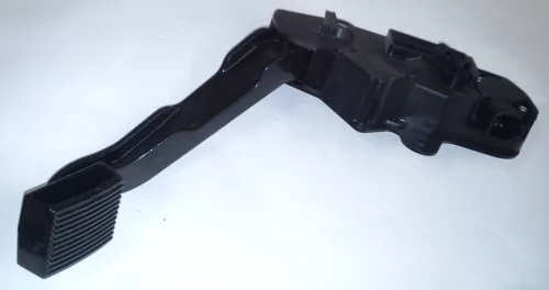 Renault Premium DXI, pedala de accelerație Kerax