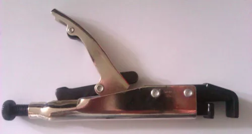 Comutator setat pentru indicatorul vitezei vântului