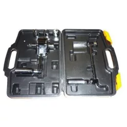 Dispozitiv de îndepărtare a cheii de roată