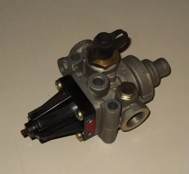 Regulator de presiune 8,1 BAR M22*1,5