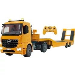 Camion platformă Mercedes Arocs