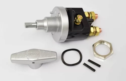 Întrerupătorul principal al bateriei