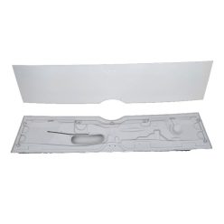 Mb. Arocs service door