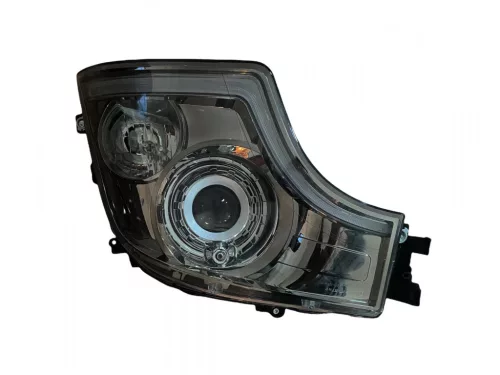 Mercedes Actros MP4 facelift far xenon dreapta cu lumină de zi și semnalizare luminoasă