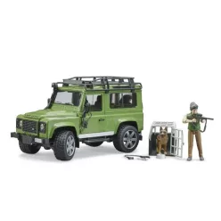 Land Rover Defenderi, cu forester și câine