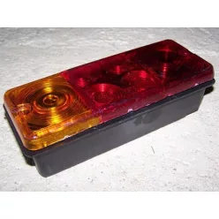 Lampa spate 3 funcție dreapta