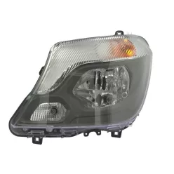 Mercedes Sprinter din 2013 far dreapta