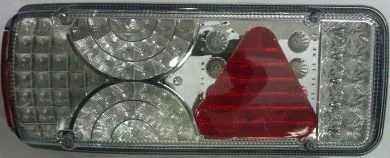 Lampă spate LED triunghi prismatic stânga