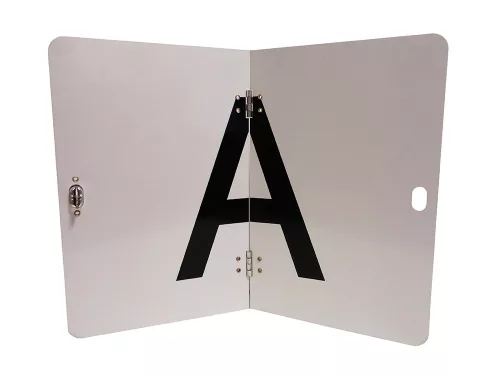TABLA, PLACA REFLECTORIZANTA CU LITERA "A" DESEURI PERICULOASE (PLIANTA)
