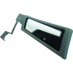 Mânerul ușii în partea interioară dreapta