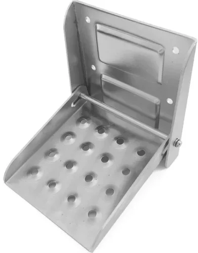 Scările pot fi pliate în sus